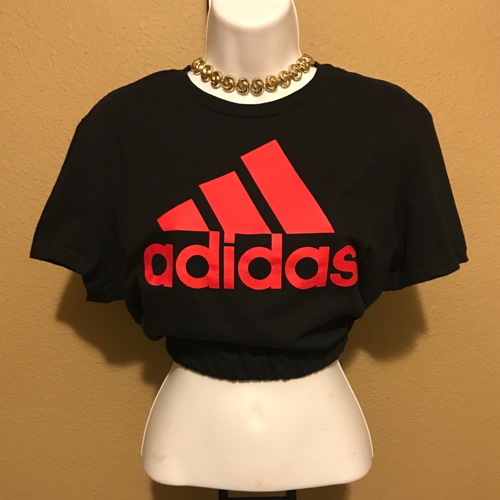 🛑SOLD🛑SOLD🛑Adidas Bomber Crop Top T-Shirt L